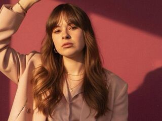 cam girl chat TerinaLairmore