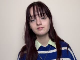 chat with cam TheaAnjara