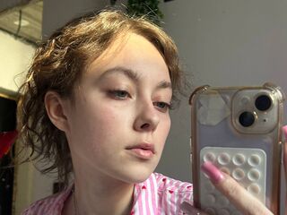 hot webcam slut ThuyThorstad