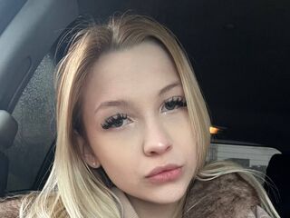 naughty camwhore VeronicaBarks