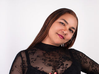 adult webcam chatroom VivianMoreau