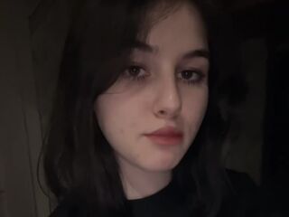 webcam babe chatroom WandaDillard
