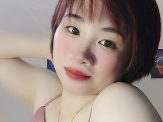 camgirl playing with sex toy YenRona