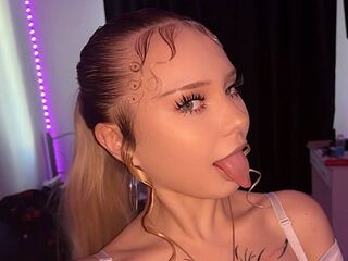 naked camgirl picture YolandoHeitz