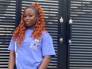 camslut fingering shaved pussy ZaraLure